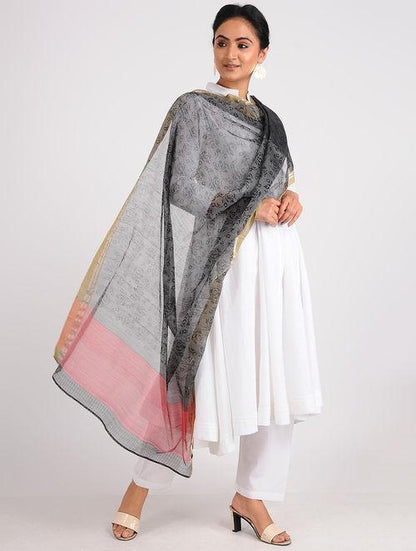 Block printed dupatta - Sonal Kabra