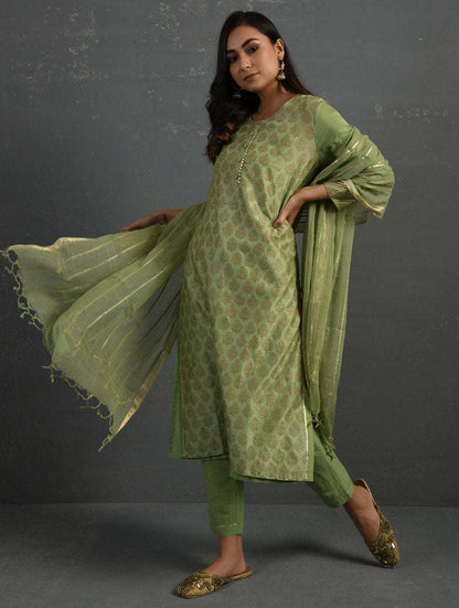 Green Handwoven Kota Dupatta with Gota Details Dupatta & Stoles The Neem Tree Sonal Kabra Buy Shop online premium luxury fashion clothing natural fabrics sustainable organic hand made handcrafted artisans craftsmen