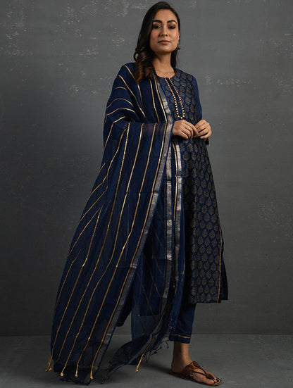 Indigo Handwoven Kota Dupatta with Gota Details Dupatta & Stoles The Neem Tree Sonal Kabra Buy Shop online premium luxury fashion clothing natural fabrics sustainable organic hand made handcrafted artisans craftsmen