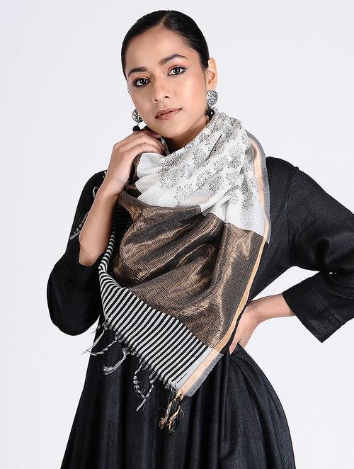 Traditional technique made monochrome stole, good drape, easy to combine with any garment, fusion, western wear, natural fabric, delivered worldwide 