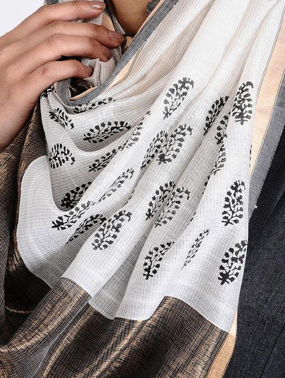 Stylised wooden block print highlighting on white fabric, easy to drape, fine duel border, perfect suits with solid shades, compact weave, Indian,Internationally delivered