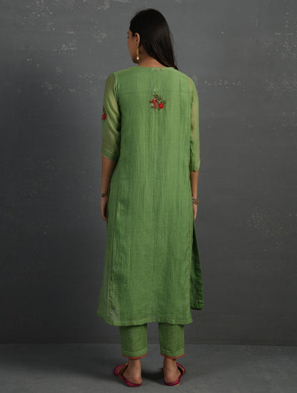 (Set of 4) Green Hand embroidered Kurta Set Kurta Set Sonal Kabra Sonal Kabra Buy Shop online premium luxury fashion clothing natural fabrics sustainable organic hand made handcrafted artisans craftsmen