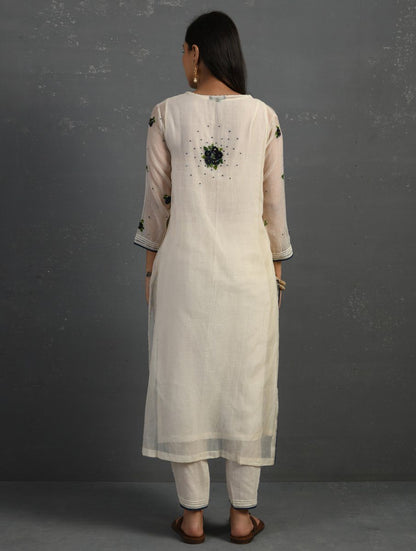 (Set of 4) Ivory Hand embroidered Kurta Set Kurta Set Sonal Kabra Sonal Kabra Buy Shop online premium luxury fashion clothing natural fabrics sustainable organic hand made handcrafted artisans craftsmen